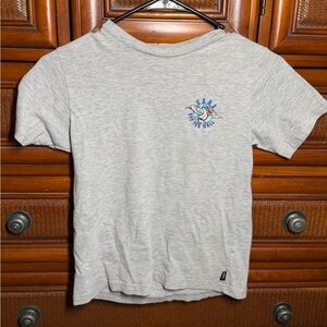 Gray vans kids T-Shirt with Cartoon pelican off the wall